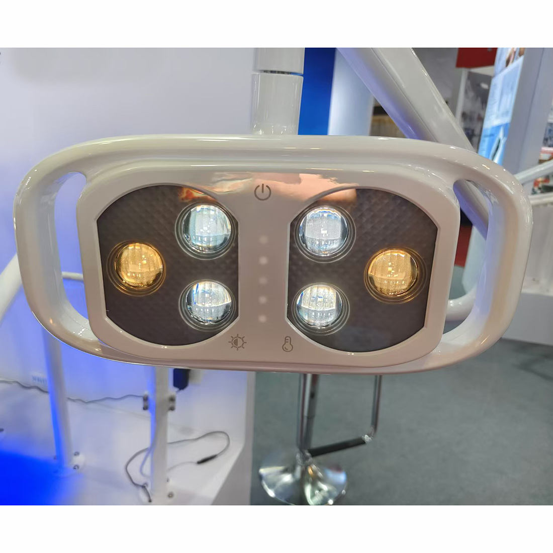 6LED Dental Oral Operation Lam - Teeth Whitening Lamp 评论和价格